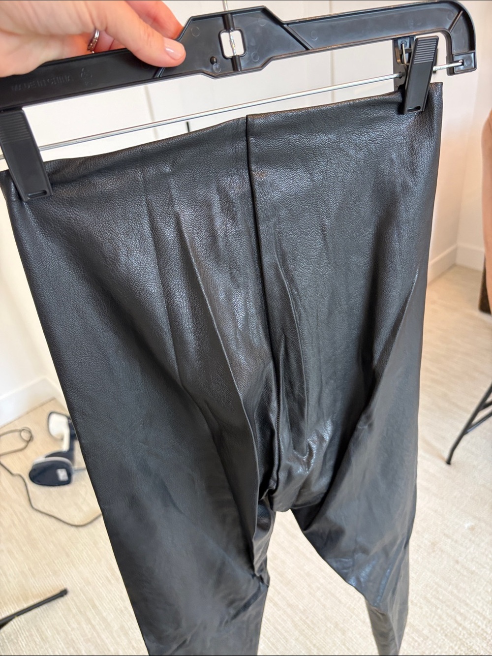 Commando Perfect Control Faux Leather Legging - Picture 7 of 8